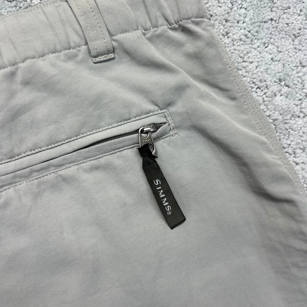 Simms Cargo Shorts Mens XXL Khaki Nylon Fishing Lightweight Utility‎ Gorpcore